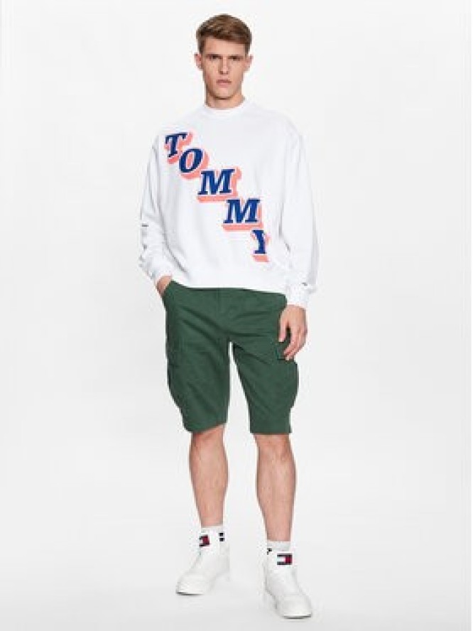 Tommy Jeans Szorty materiałowe Aiden Baggy DM0DM15974 Zielony Regular Fit