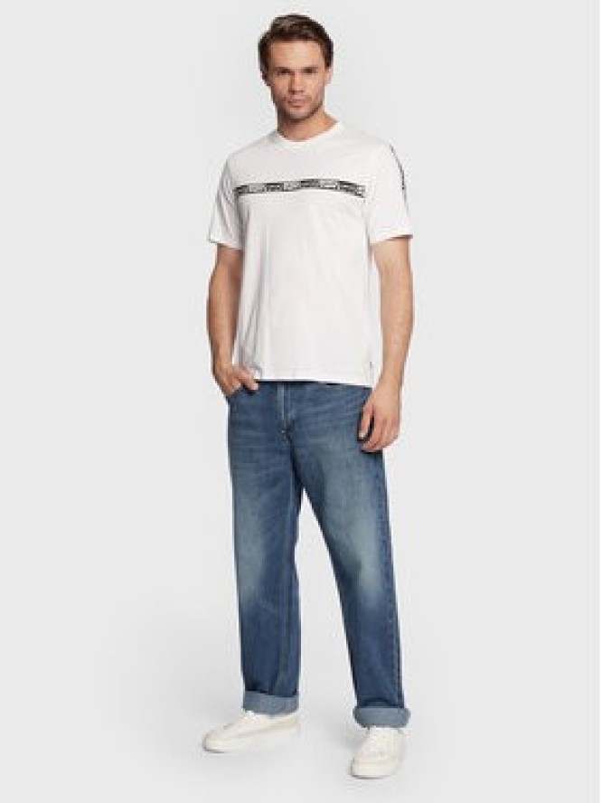 Levi's® T-Shirt Core 16143-0612 Biały Relaxed Fit