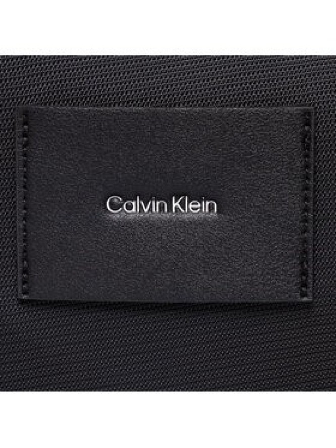 Calvin Klein Saszetka Ck Must Reporter K50K509117 Czarny