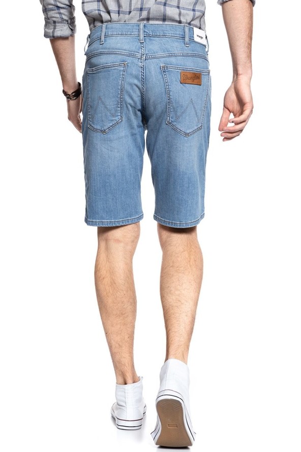 KRÓTKIE SPODENKI WRANGLER DENIM SHORT LIGHT FEATHER W14CQA14R