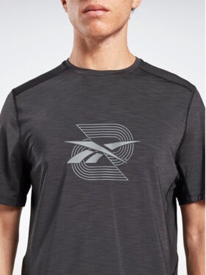 Reebok T-Shirt Activchill Graphic Move HS5933 Czarny Active Fit