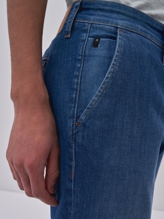 Spodnie chinosy męskie jeansowe niebieskie Logan 482