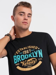 T-shirt męski bawełniany z nadrukiem collegowym - czarna V1 OM-TSPT-0163 - XXL