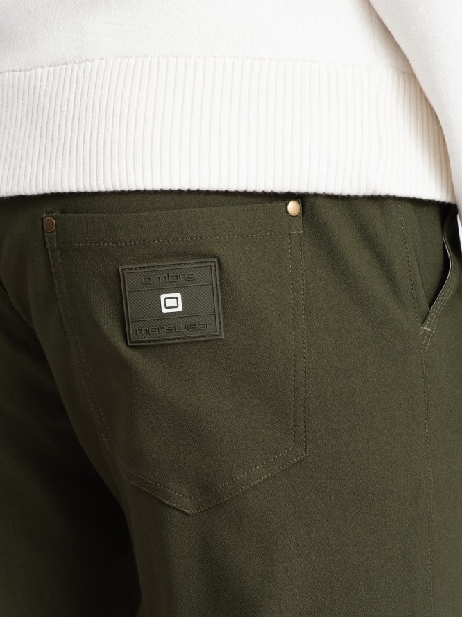 Spodnie męskie materiałowe REGULAR z kieszeniami cargo - ciemnooliwkowe V1 OM-PACG-0178 - XXL