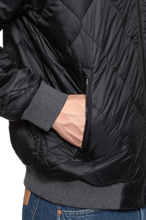 KURTKA WRANGLER BOMBER JACKET BLACK W4A6Y8100