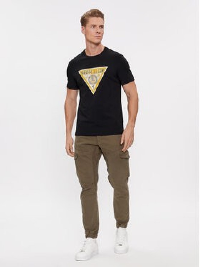 Guess T-Shirt Ss Cn Triangle M4RI38 J1314 Czarny Slim Fit