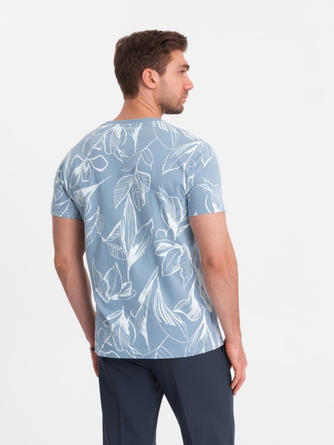 Męski t-shirt fullprint w kontrastowe liście - błękitny V2 OM-TSFP-0180 - XXL