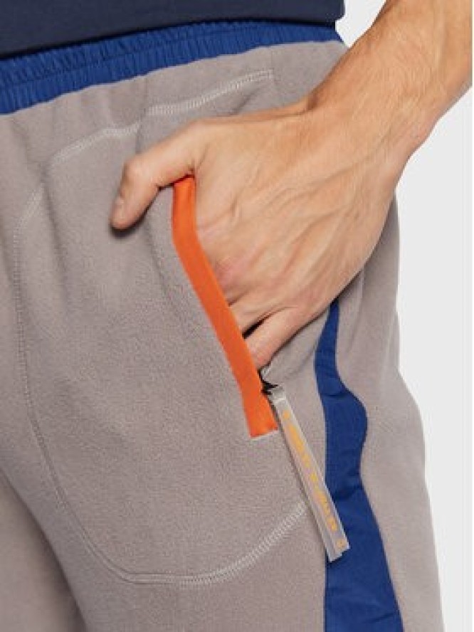 Ellesse Spodnie dresowe Cartario SHP16123 Szary Regular Fit